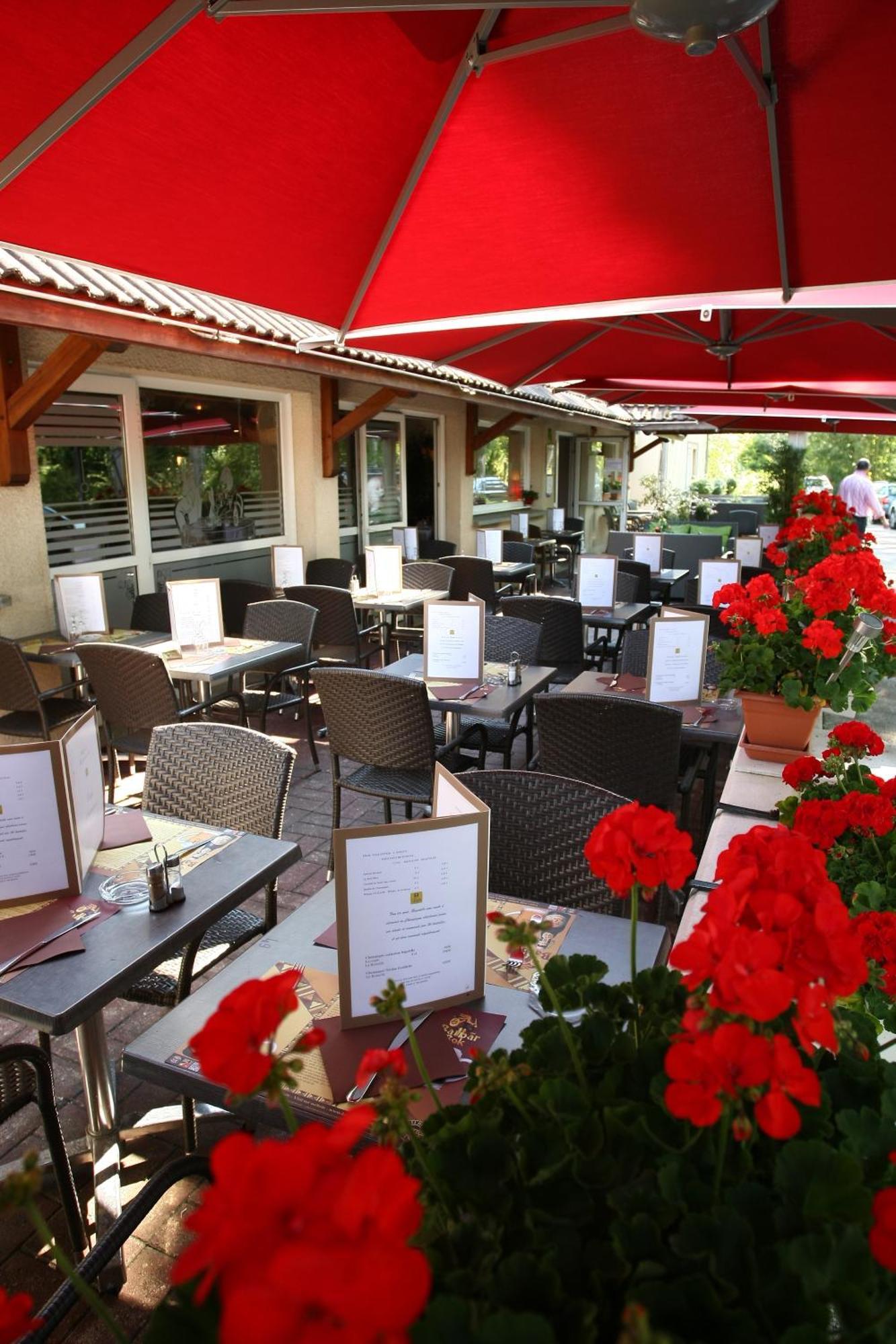 Logis Bagatelle - 51530 Dizy Hotel Exterior photo
